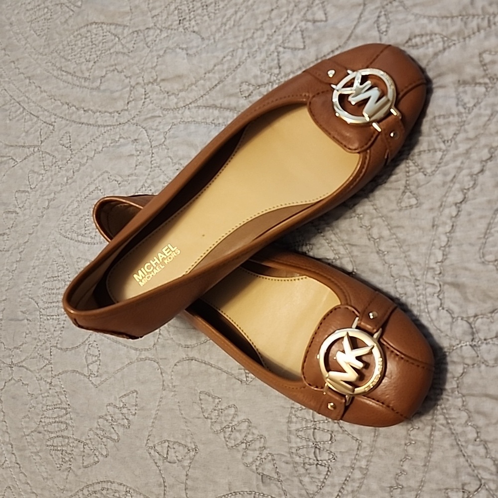 Michael Kors, size 7.5, Fulton Faux Saffiano Leather Moccasin, Tan